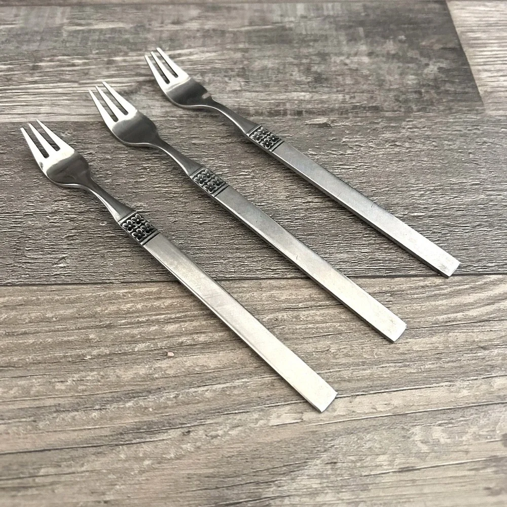 Oneida Northland DANISH FLING Stainless Burnished 3 Cocktail Seafood Forks